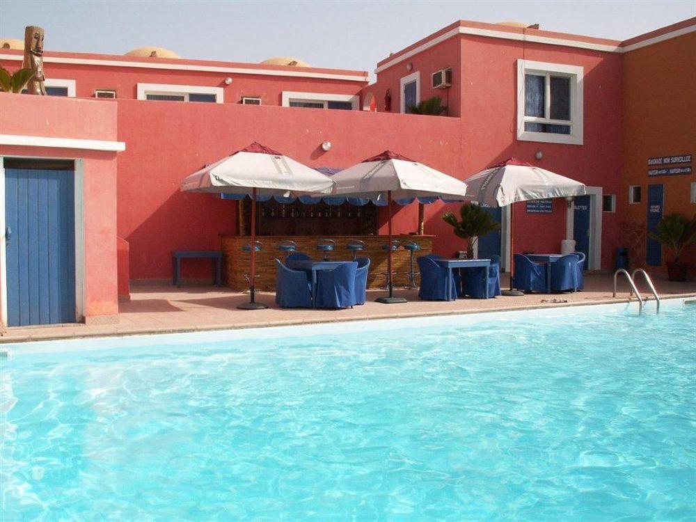 Hotel La Madrague Дакар Экстерьер фото