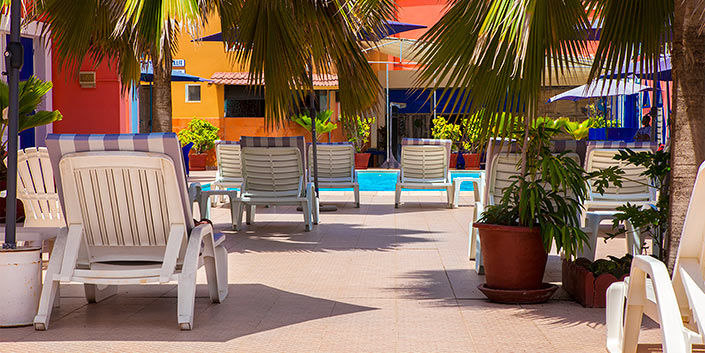 Hotel La Madrague Дакар Экстерьер фото
