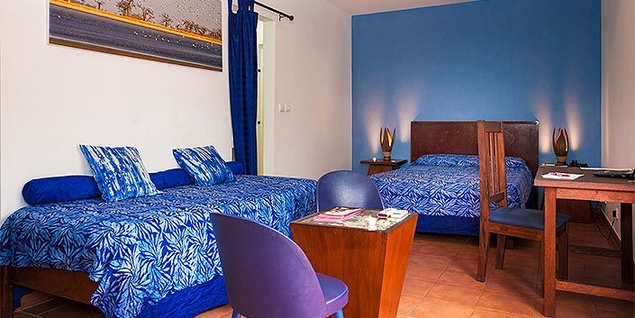 Hotel La Madrague Дакар Экстерьер фото